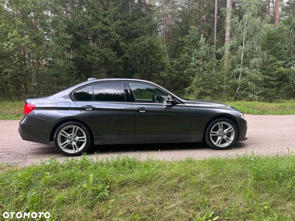 BMW Seria 3 330i Edition M Sport Shadow - 5