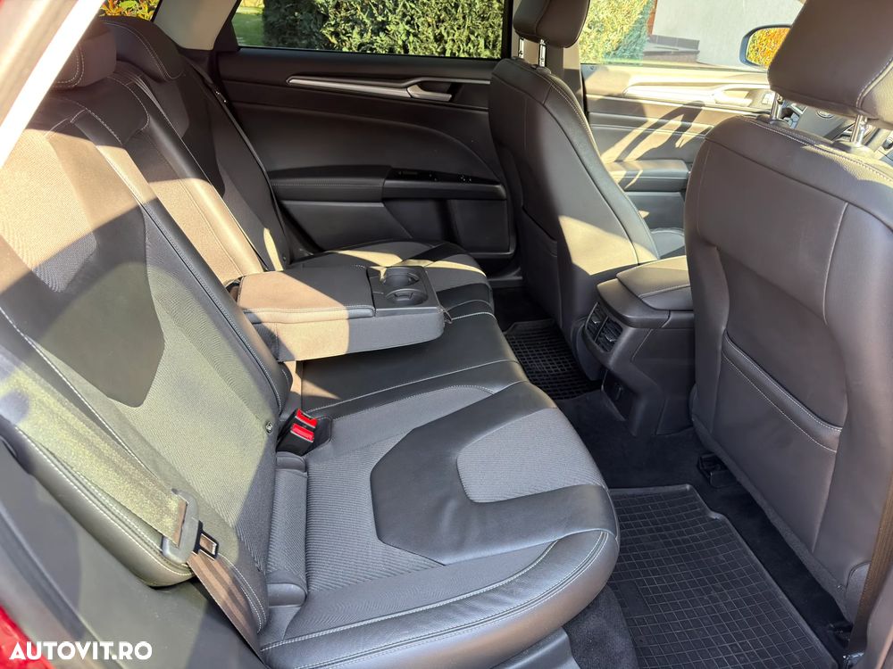 Ford Mondeo 2.0 TDCI PowerShift Titanium - 9