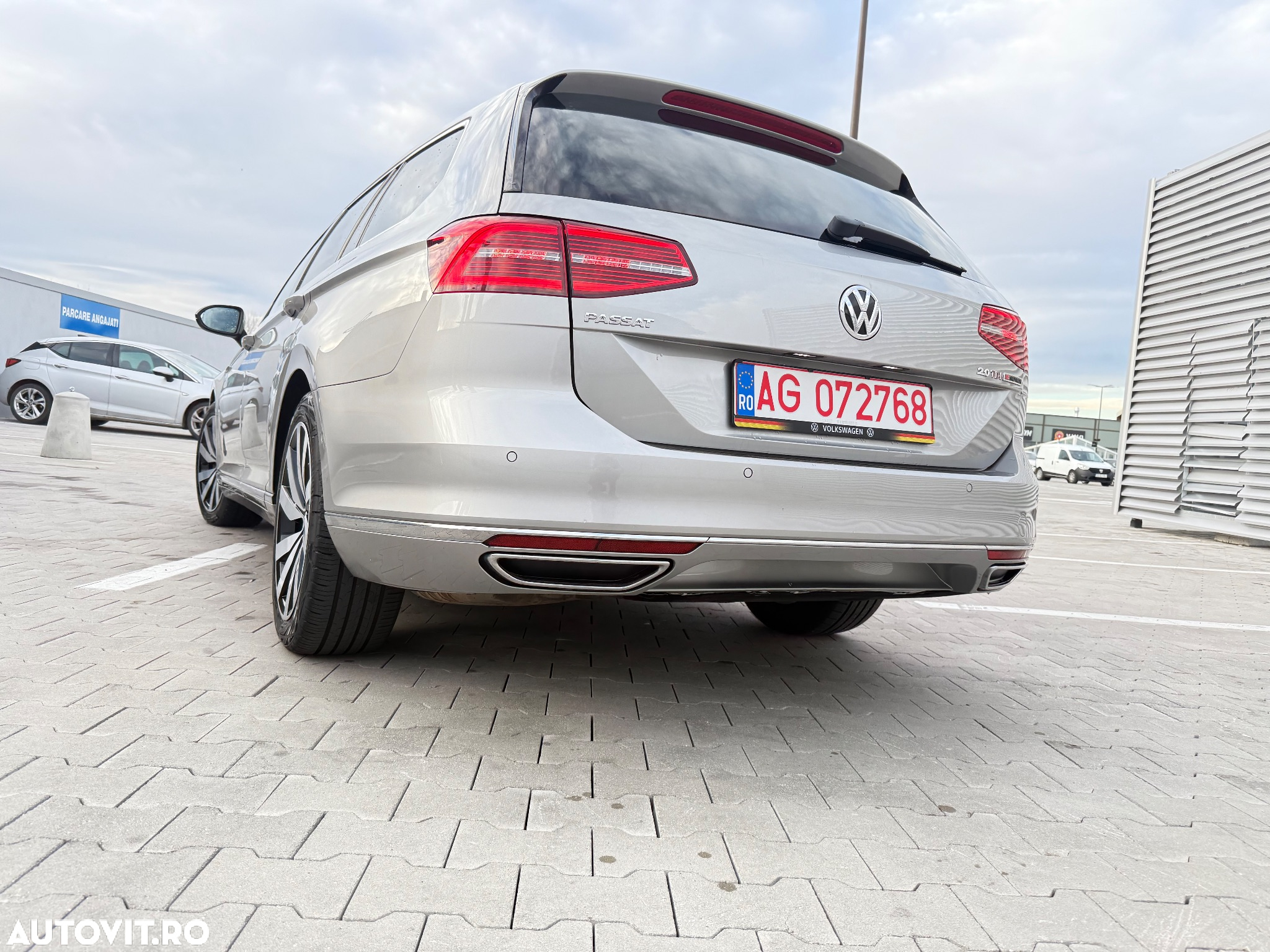 Volkswagen Passat Variant 2.0 BiTDI 4Mot DSG Highline - 22
