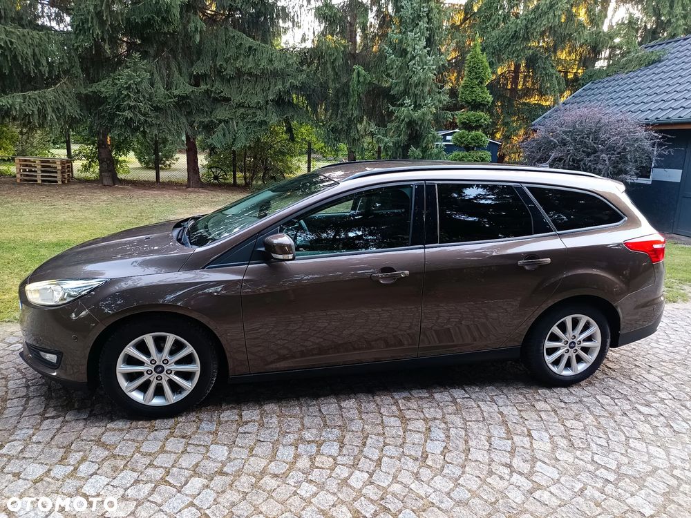 Ford Focus 1.0 EcoBoost STart-Stopp-System TITANIUM - 5