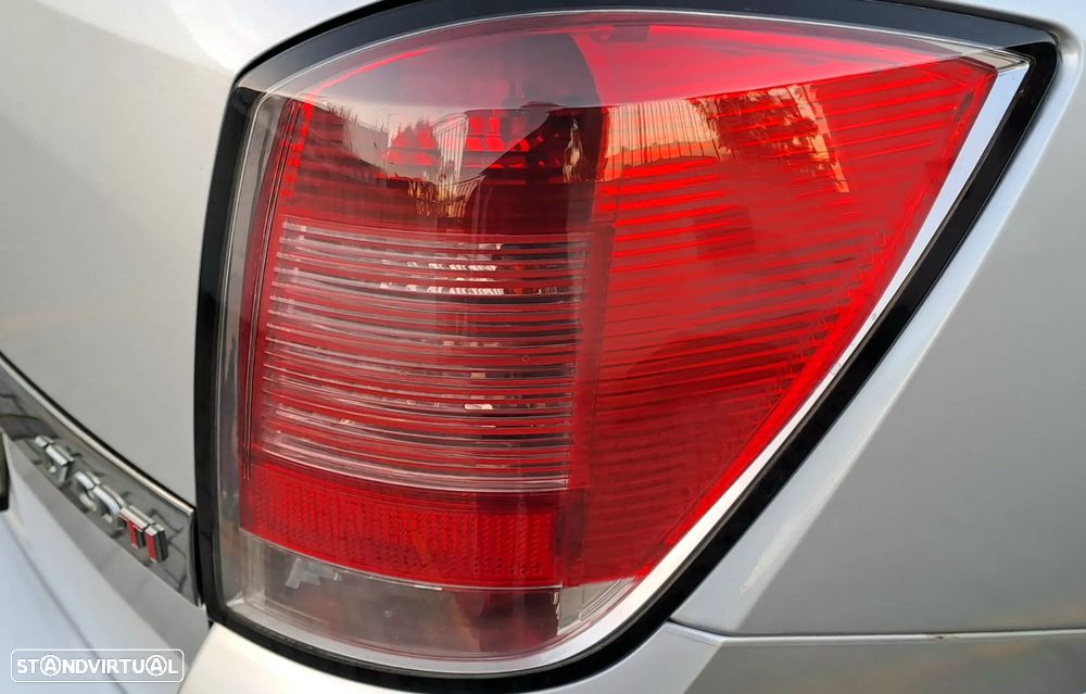 Opel Astra Caravan 1.7 CDTi Cosmo - 17