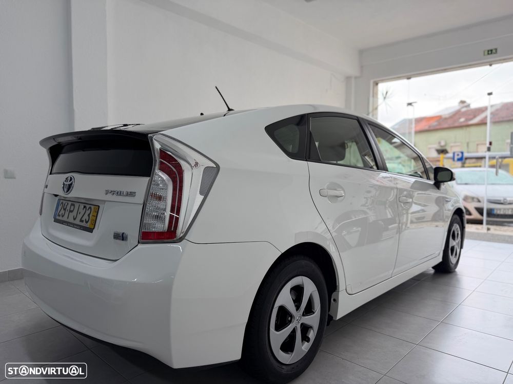 Toyota Prius 1.8 Exclusive - 7