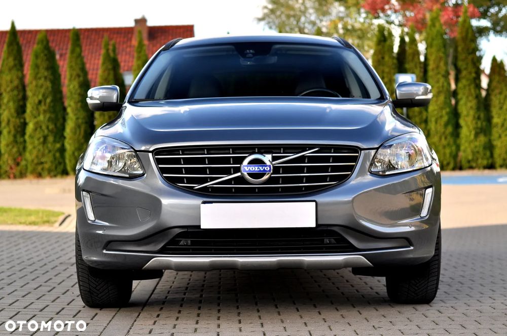 Volvo XC 60 D4 Geartronic Summum - 4