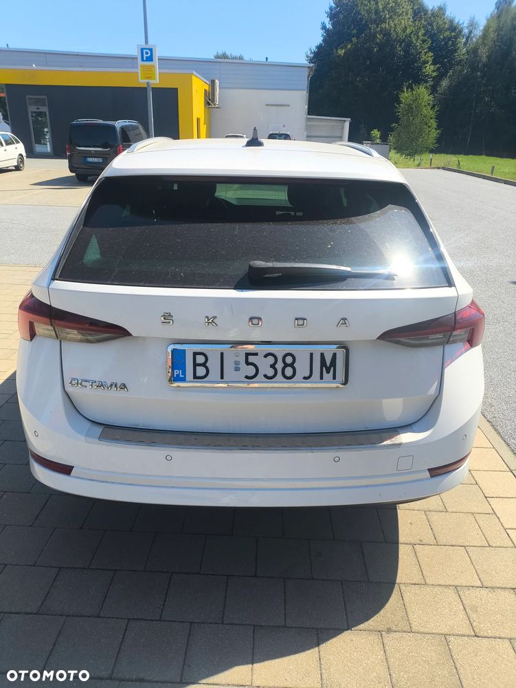 Skoda Octavia 2.0 TDI Style DSG - 2