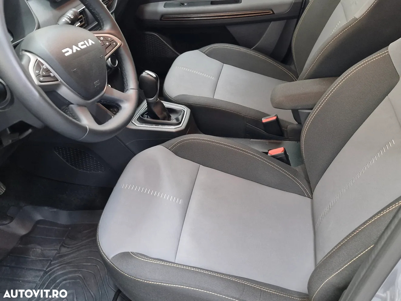 Dacia Jogger 5 locuri HEV 140 Extreme - 10