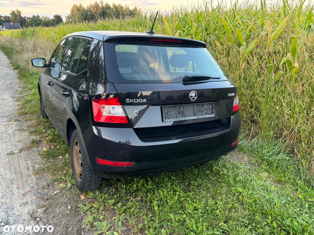 Skoda Fabia - 5