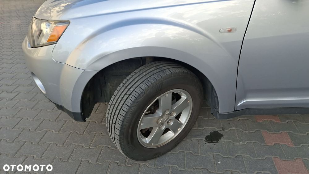 Mitsubishi Outlander 2.4 2WD - 9