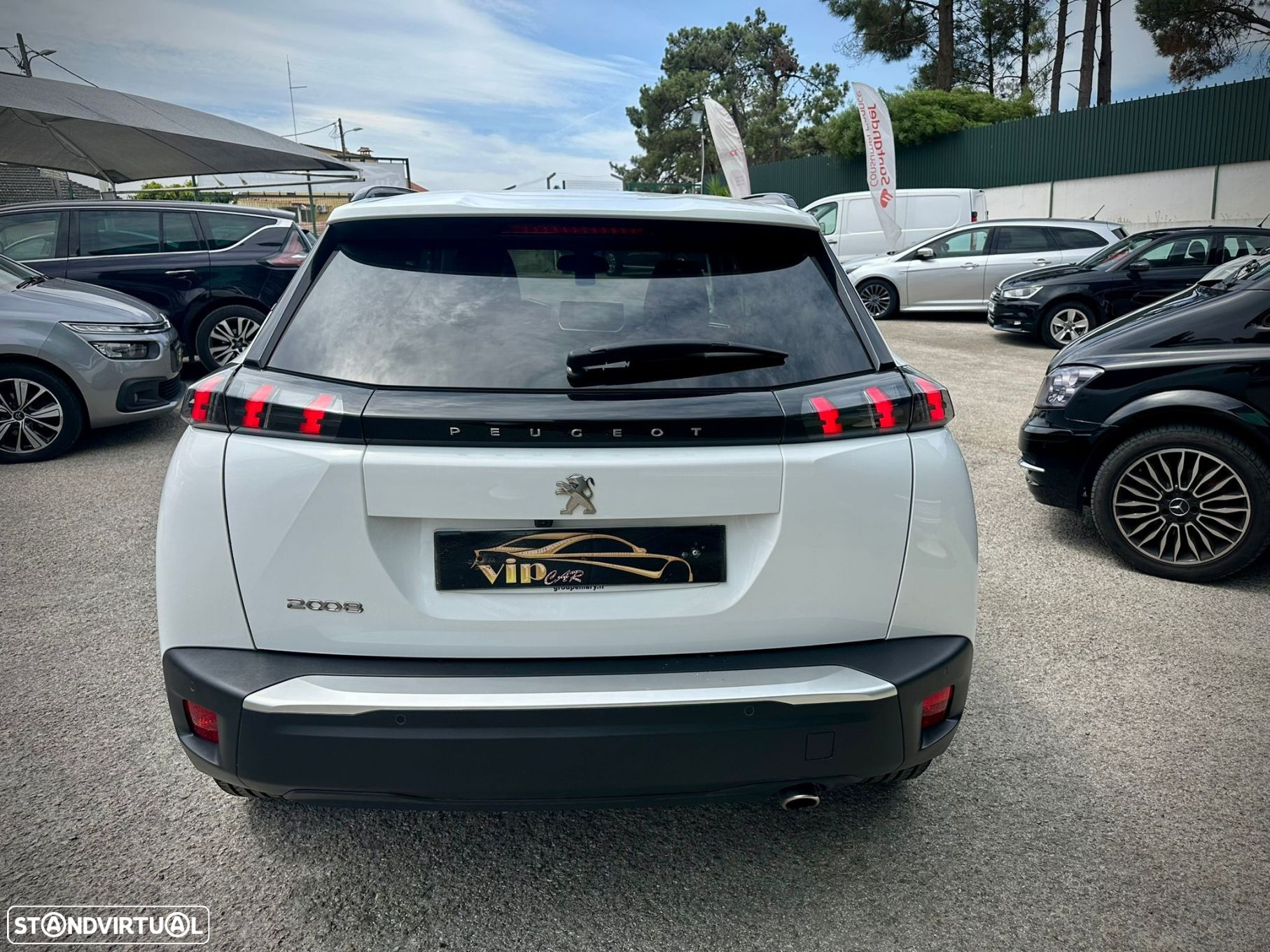 Peugeot 2008 1.5 BlueHDi Allure - 6