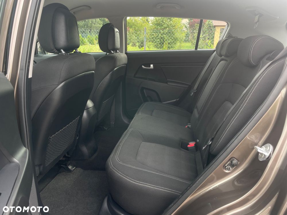 Kia Sportage 1.6 GDI 2WD Attract - 10