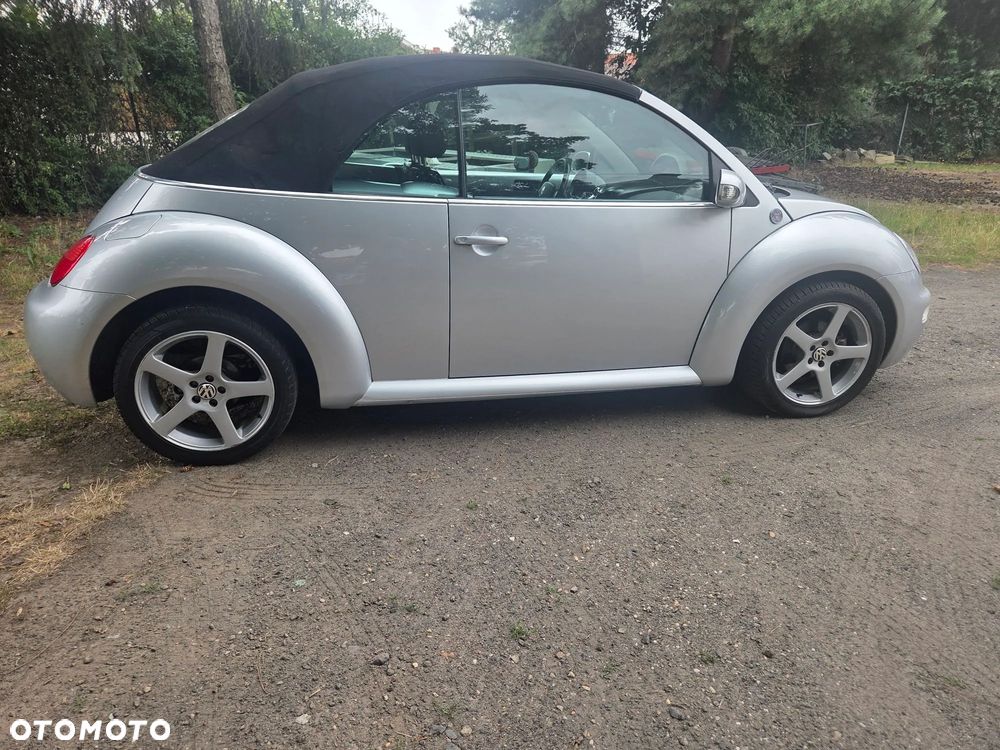 Volkswagen New Beetle 2.0 - 20