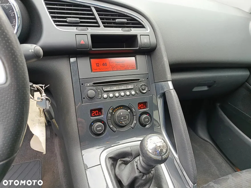 Peugeot 3008 - 8