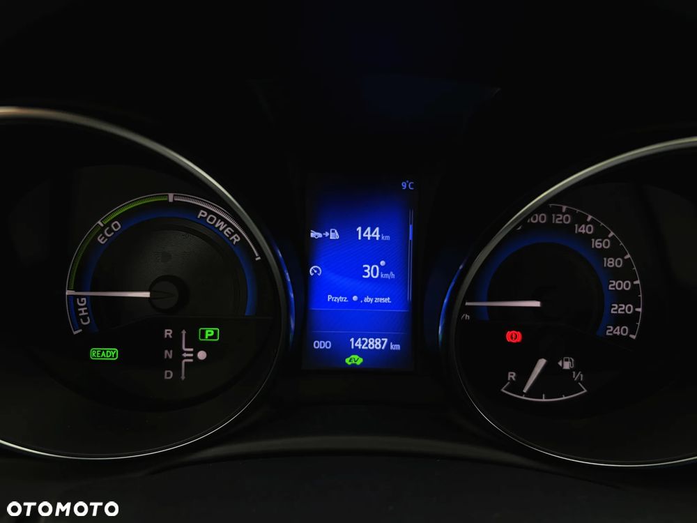 Toyota Auris 1.8 HSD Luna - 21