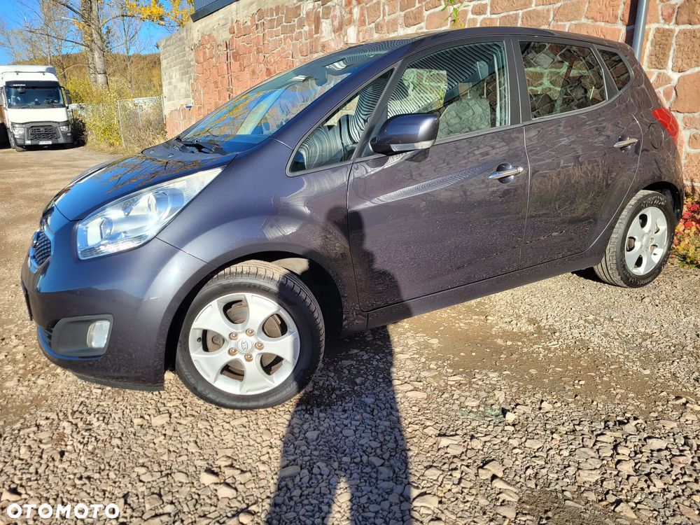 Kia Venga 1.6 CVVT Fifa World Cup Edition - 5