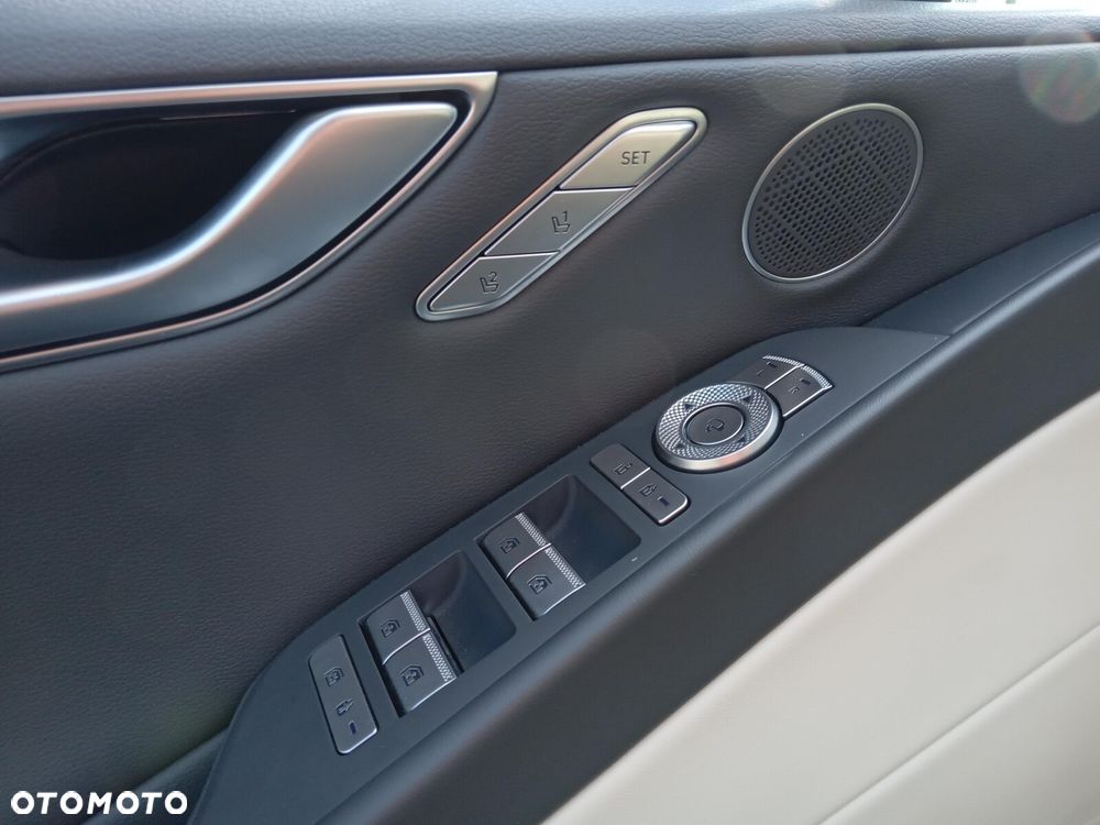 Genesis G80 - 16