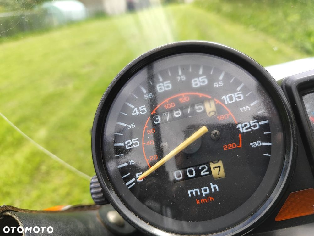 Honda VF - 7