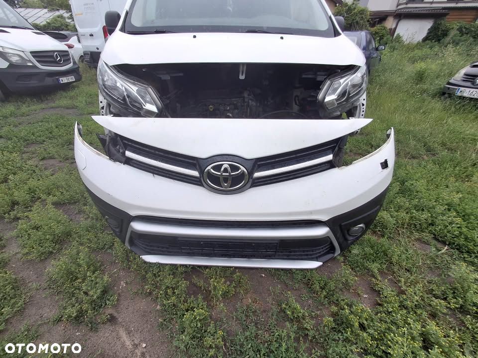 Toyota PROACE - 1