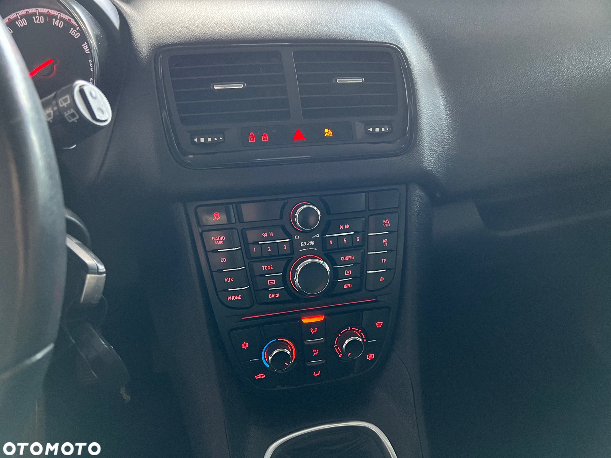 Opel Meriva - 13