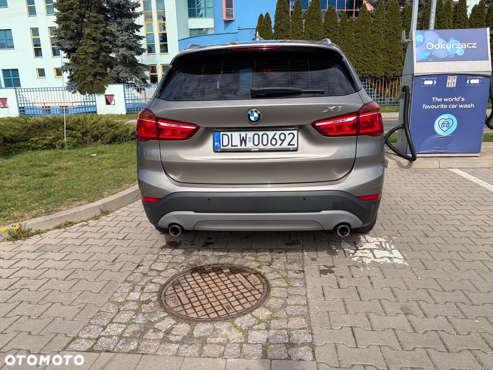 BMW X1 xDrive20d - 3