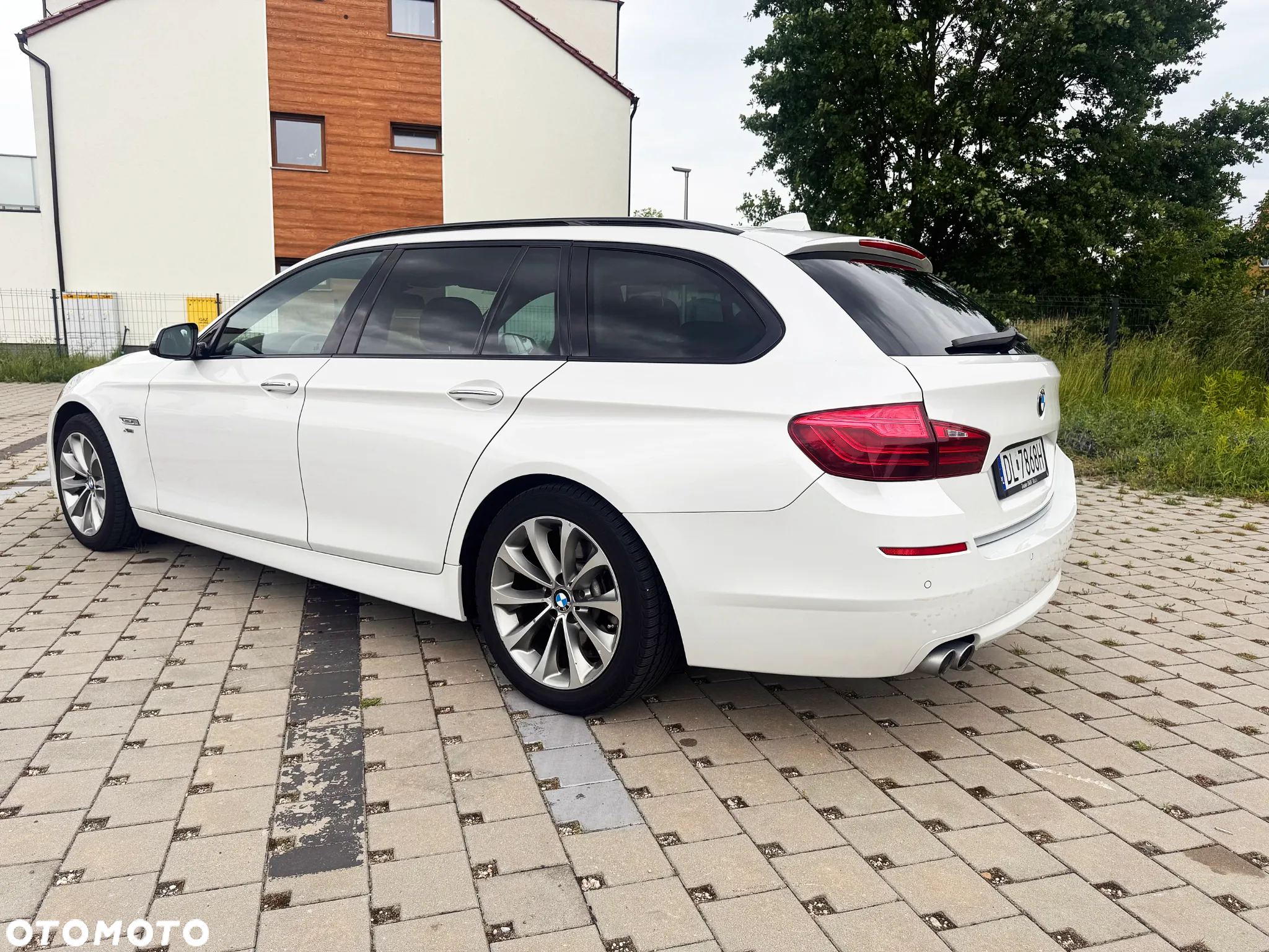 BMW Seria 5 520d xDrive Modern Line - 4
