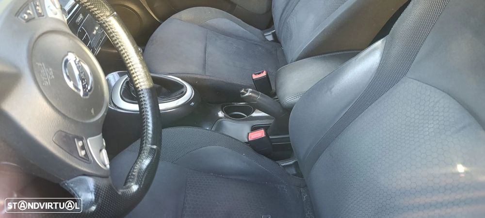 Nissan Juke 1.5 dCi N-Connecta P.Ext.1 Black TP - 2