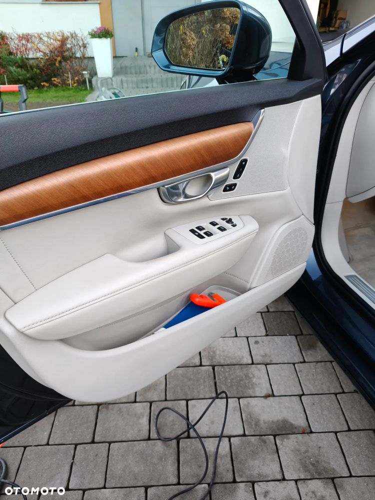 Volvo V90 D4 Inscription - 20