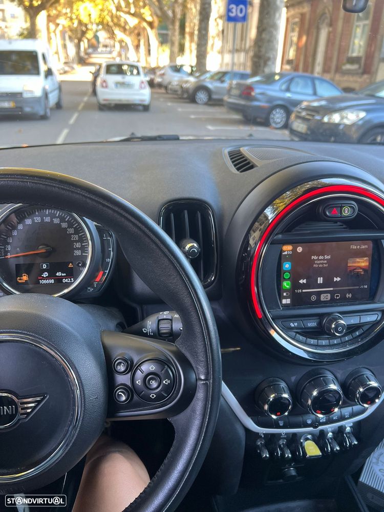 MINI Countryman Cooper SE ALL4 Auto - 9