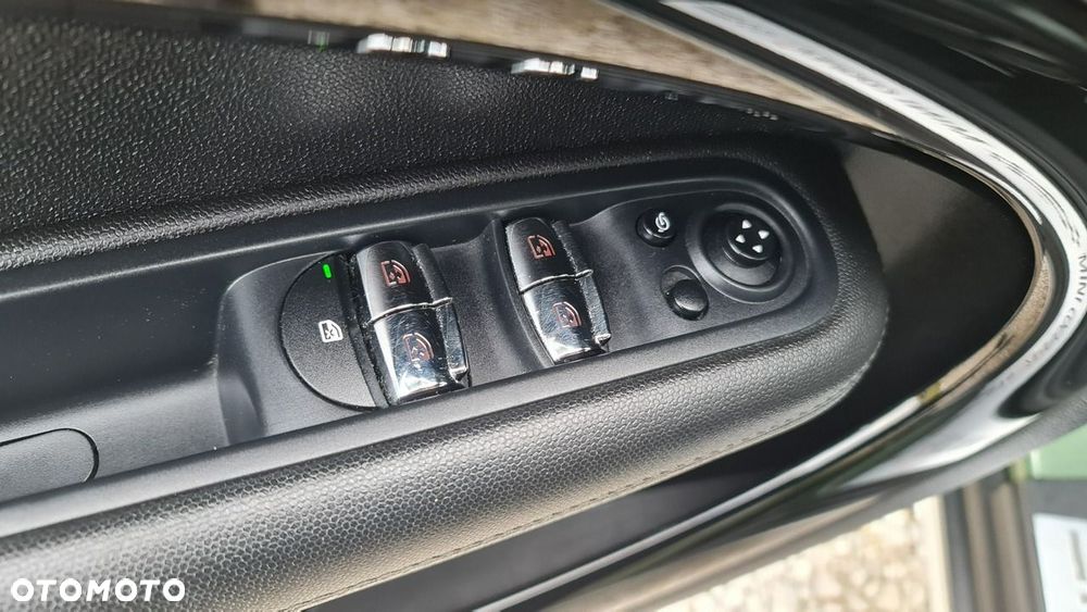 MINI Countryman Cooper SD All4 - 13