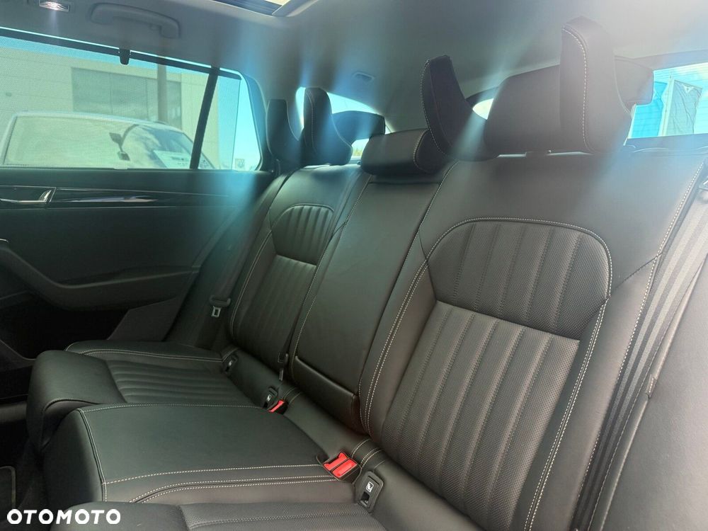 Skoda Superb 2.0 TSI 4x4 L&K DSG - 14
