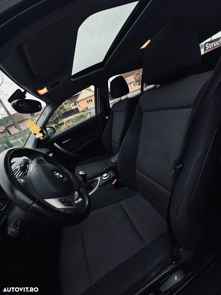 BMW Seria 1 120d - 4