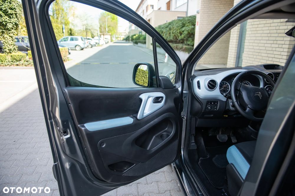 Citroën Berlingo Multispace e-HDi 90 FAP EGS6 Exclusive - 15