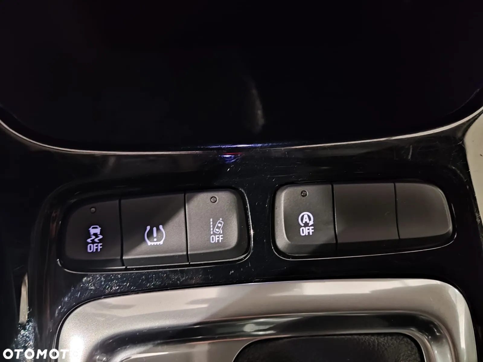 Opel Crossland X - 16