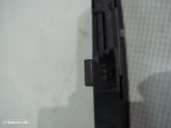 Display Do Sensor Estacionamento Mercedes-Benz E-Class (W211) - 2