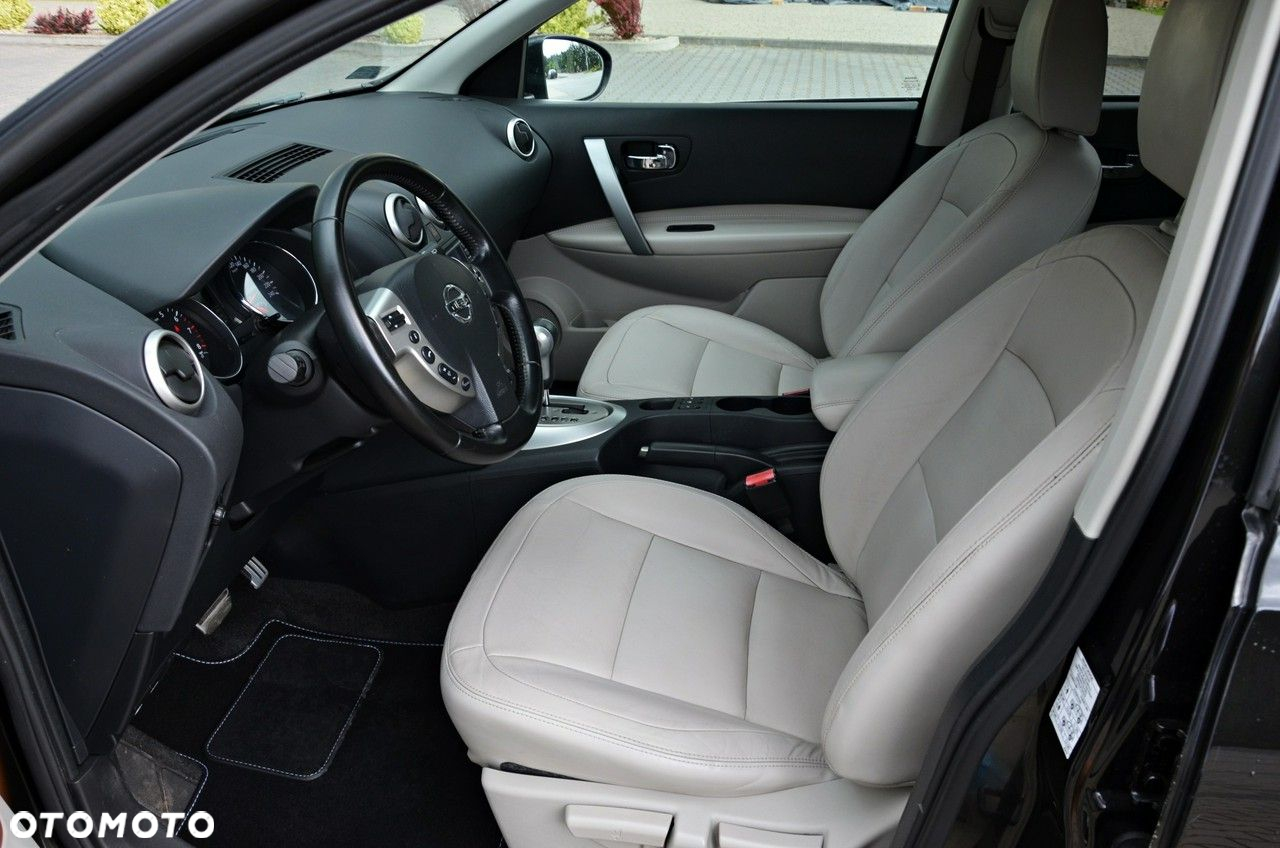 Nissan Qashqai 2.0 CVT tekna - 27