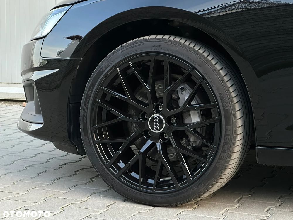 Audi A4 Avant 40 TDI mHEV Quattro S tronic - 16