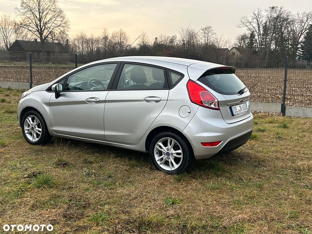 Ford Fiesta - 11