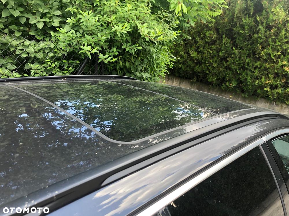BMW Seria 5 520d xDrive - 16
