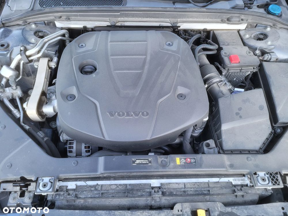 Volvo V60 D3 Momentum Pro - 9