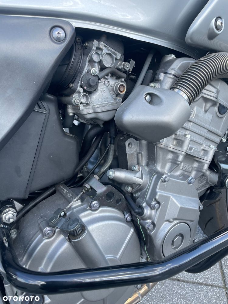 Honda Hornet - 17