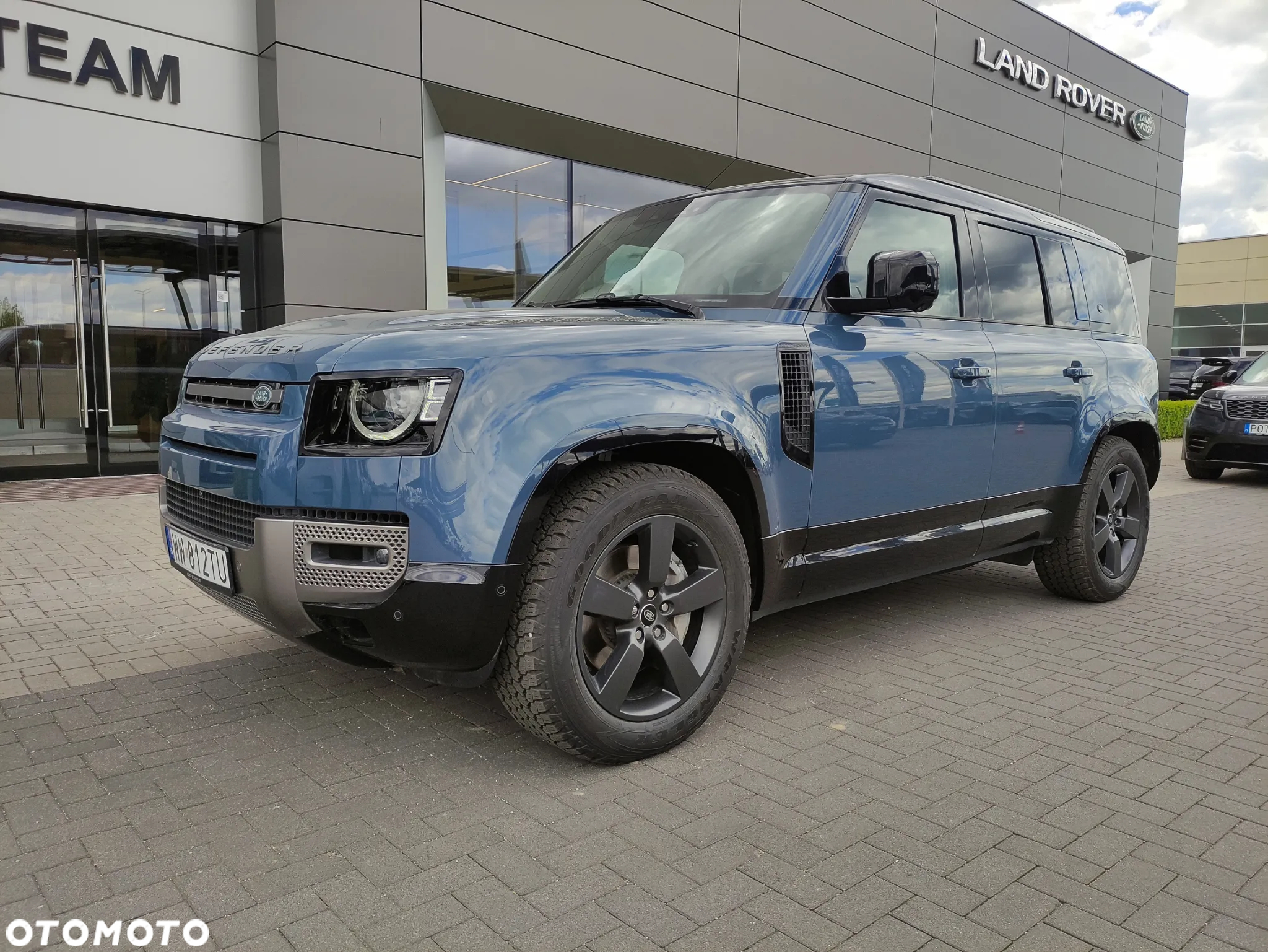 Land Rover Defender