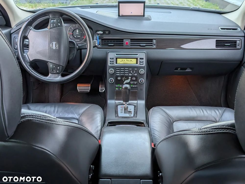 Volvo XC 70 - 17