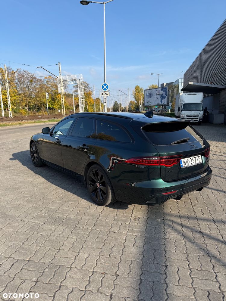 Jaguar Xf 2022 photo 3