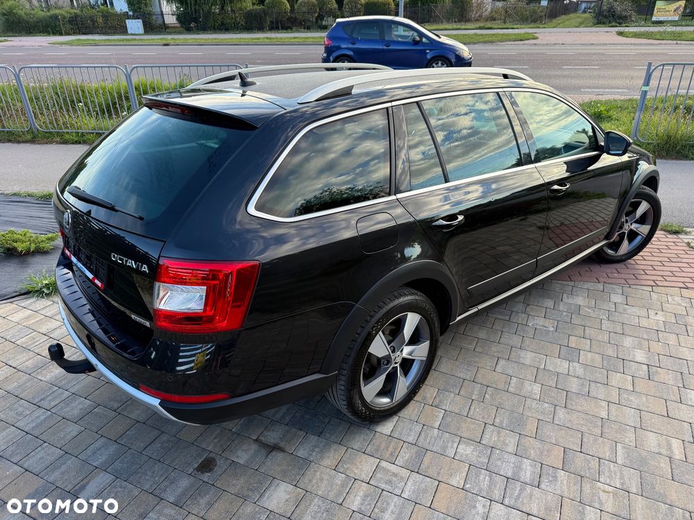 Skoda Octavia 1.8 TSI 4x4 DSG Scout - 15