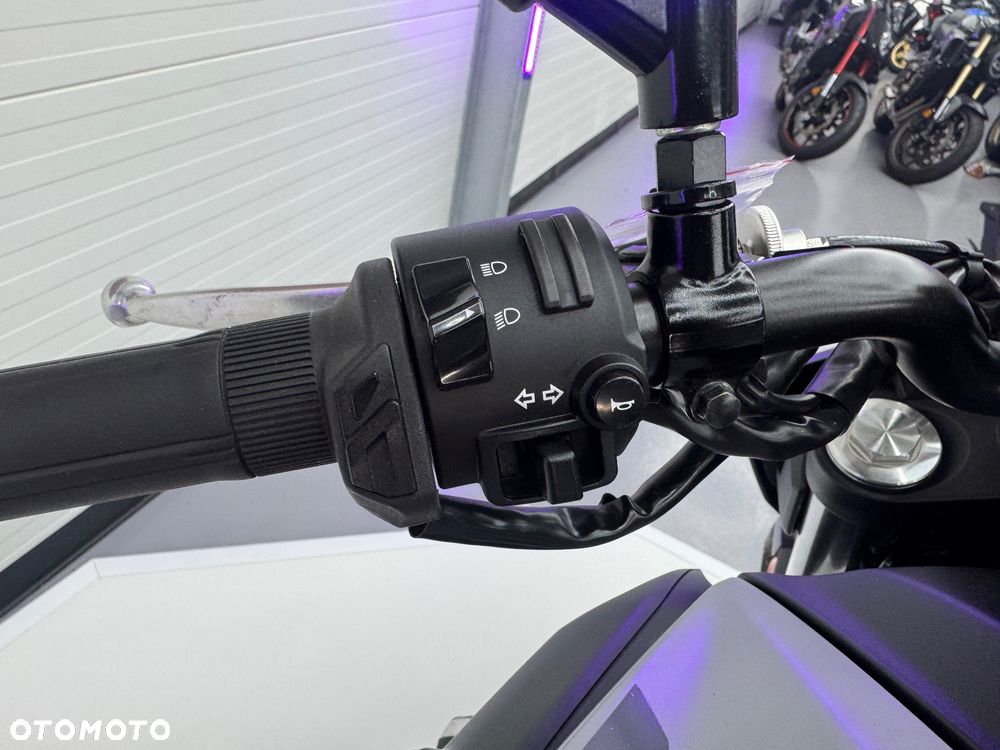 Yamaha MT - 23
