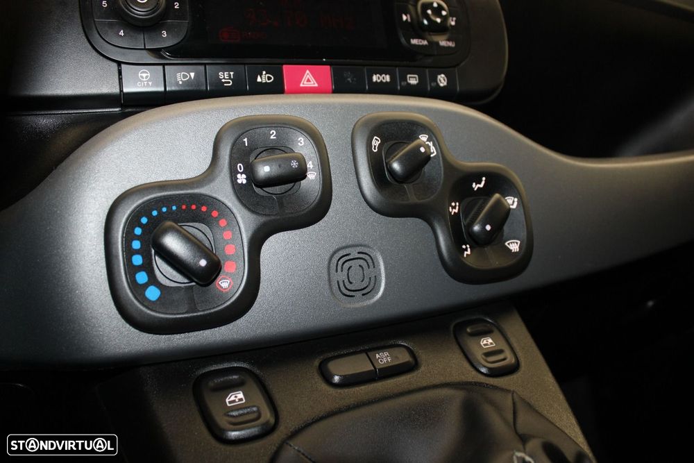 Fiat Panda 1.2 Lounge S&S - 13