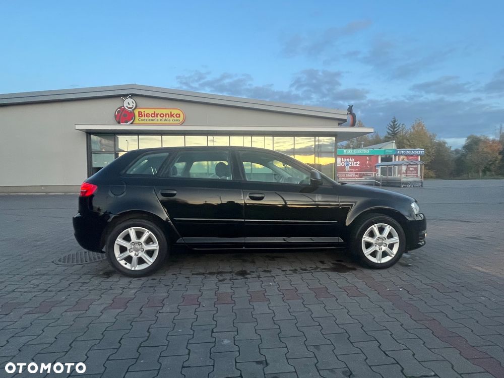 Audi A3 Sportback - 4
