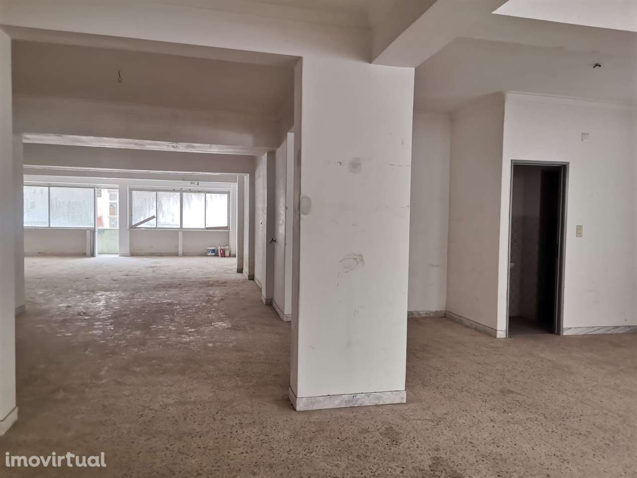 Loja  Venda em Agualva e Mira-Sintra,Sintra - Grande imagem: 5/19