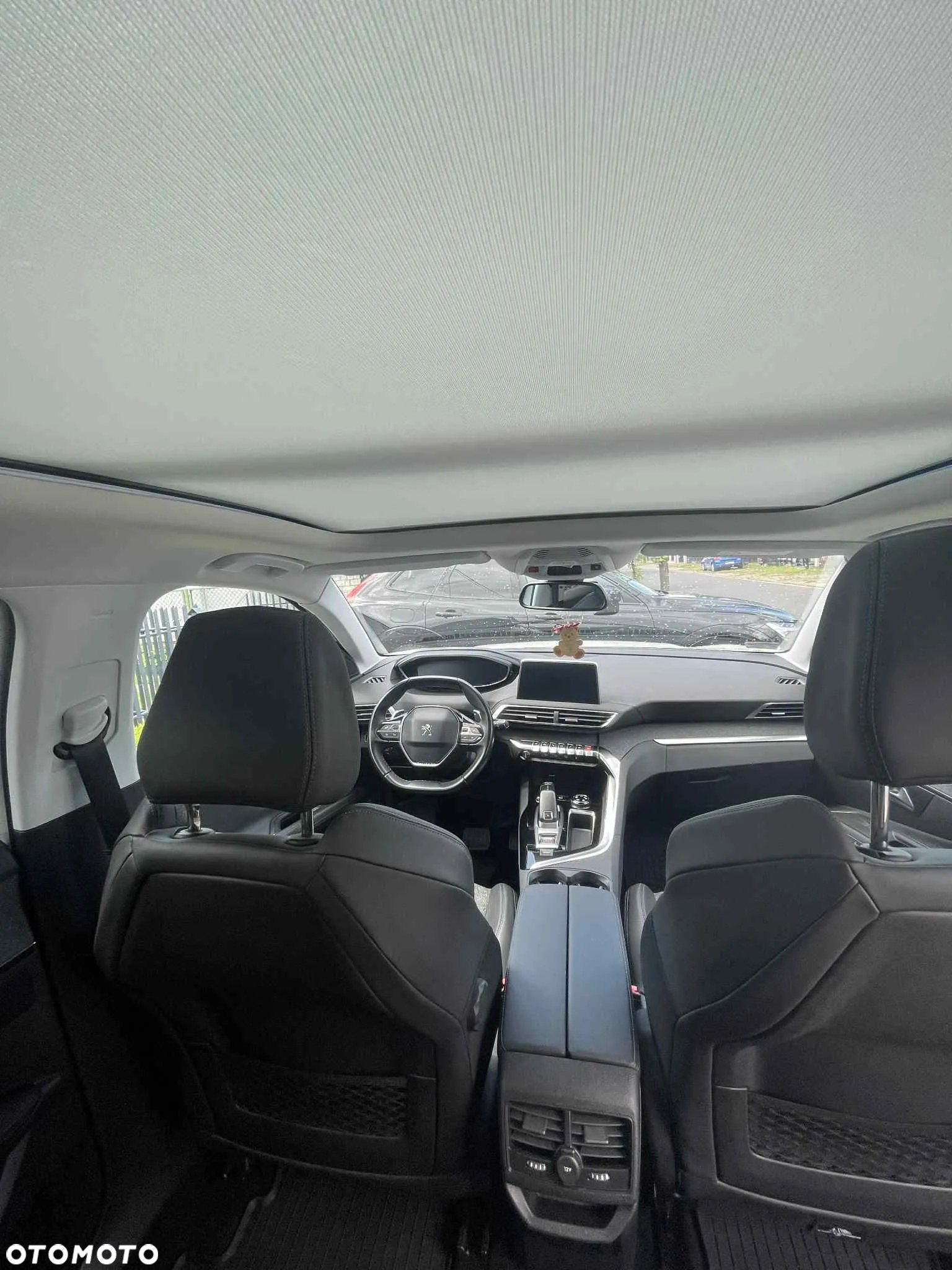 Peugeot 3008 1.5 BlueHDi Allure S&S EAT8 - 16
