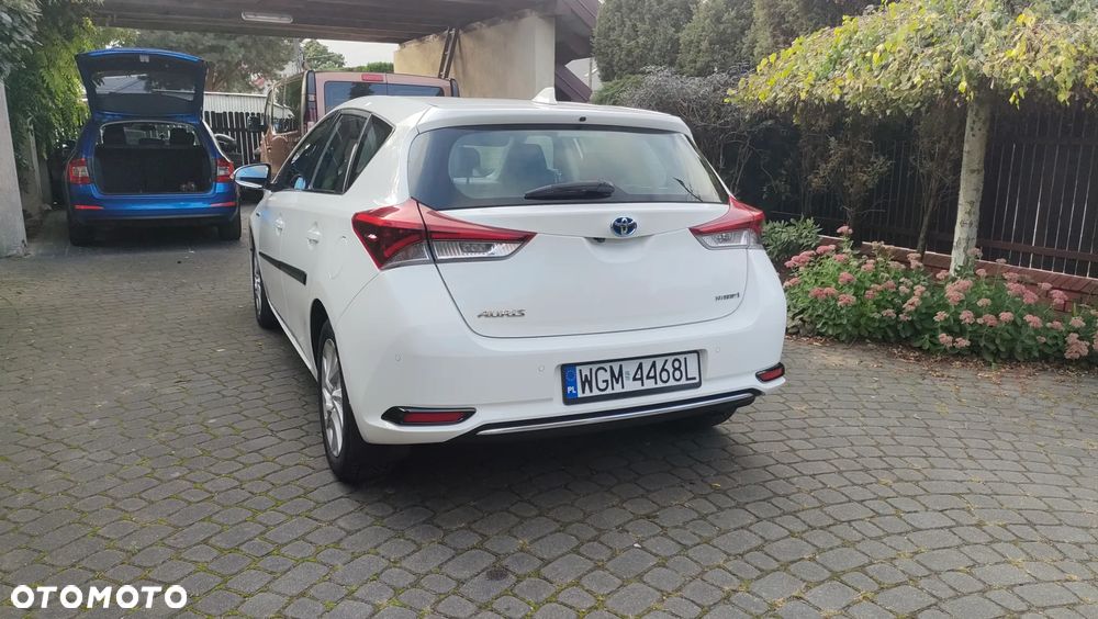 Toyota Auris Hybrid 135 Premium - 7