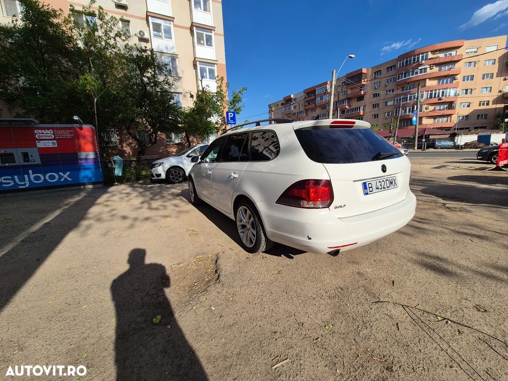 Volkswagen Golf 1.6 TDI DPF BMT Comfortline - 9