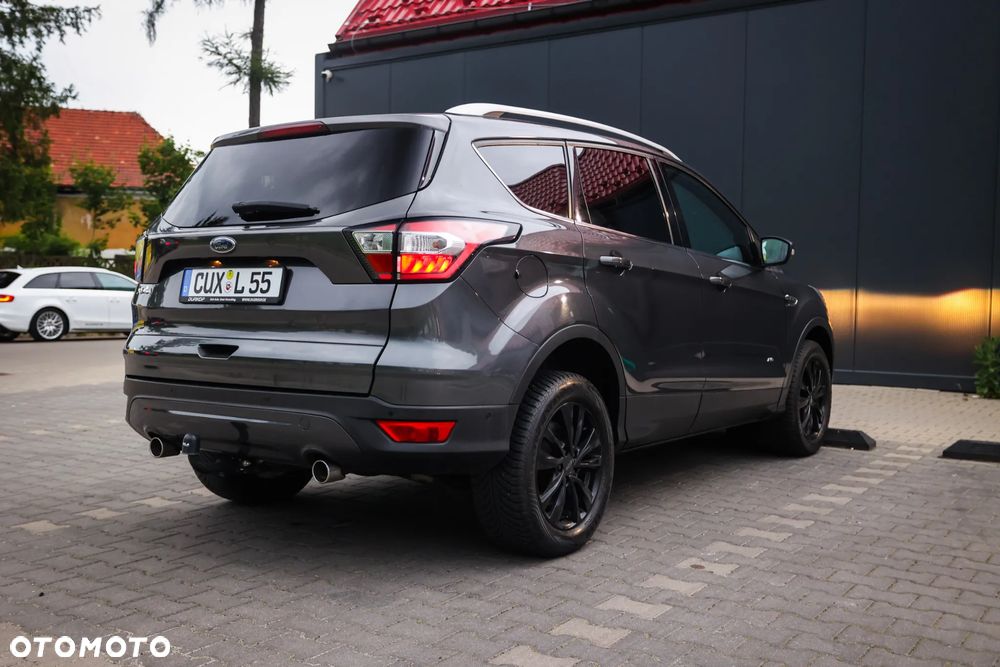 Ford Kuga 2.0 TDCi 4x4 Titanium - 11